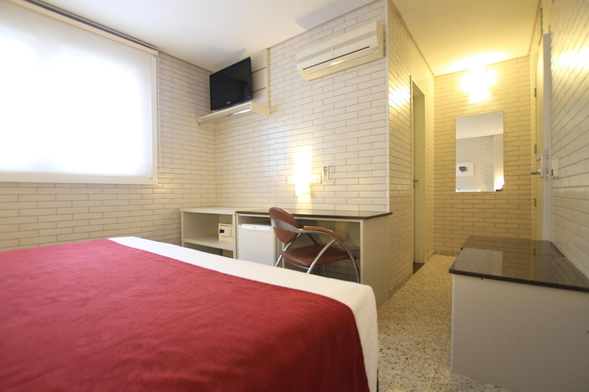 קוריטיבה Hotel Confiance Batel מראה חיצוני תמונה
