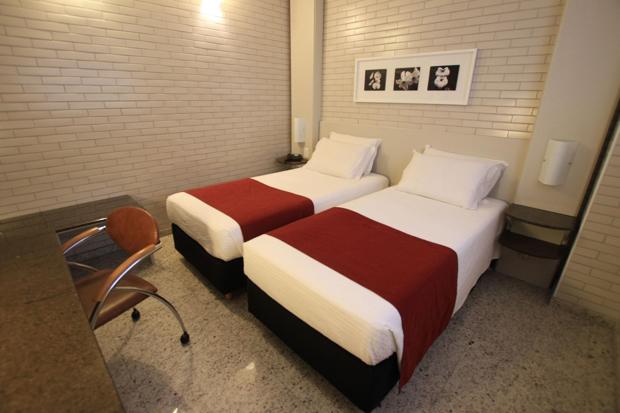 קוריטיבה Hotel Confiance Batel מראה חיצוני תמונה