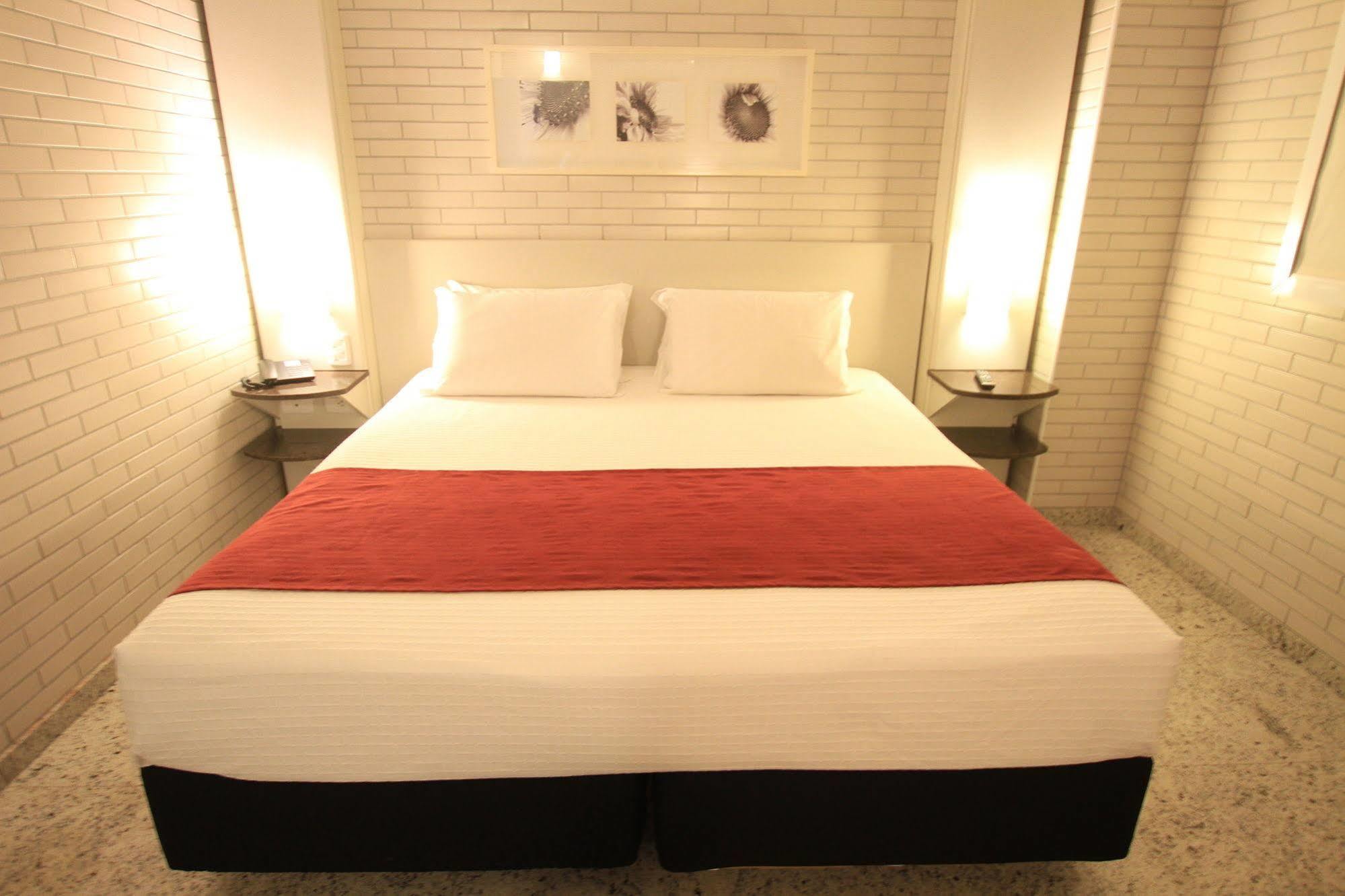 קוריטיבה Hotel Confiance Batel מראה חיצוני תמונה
