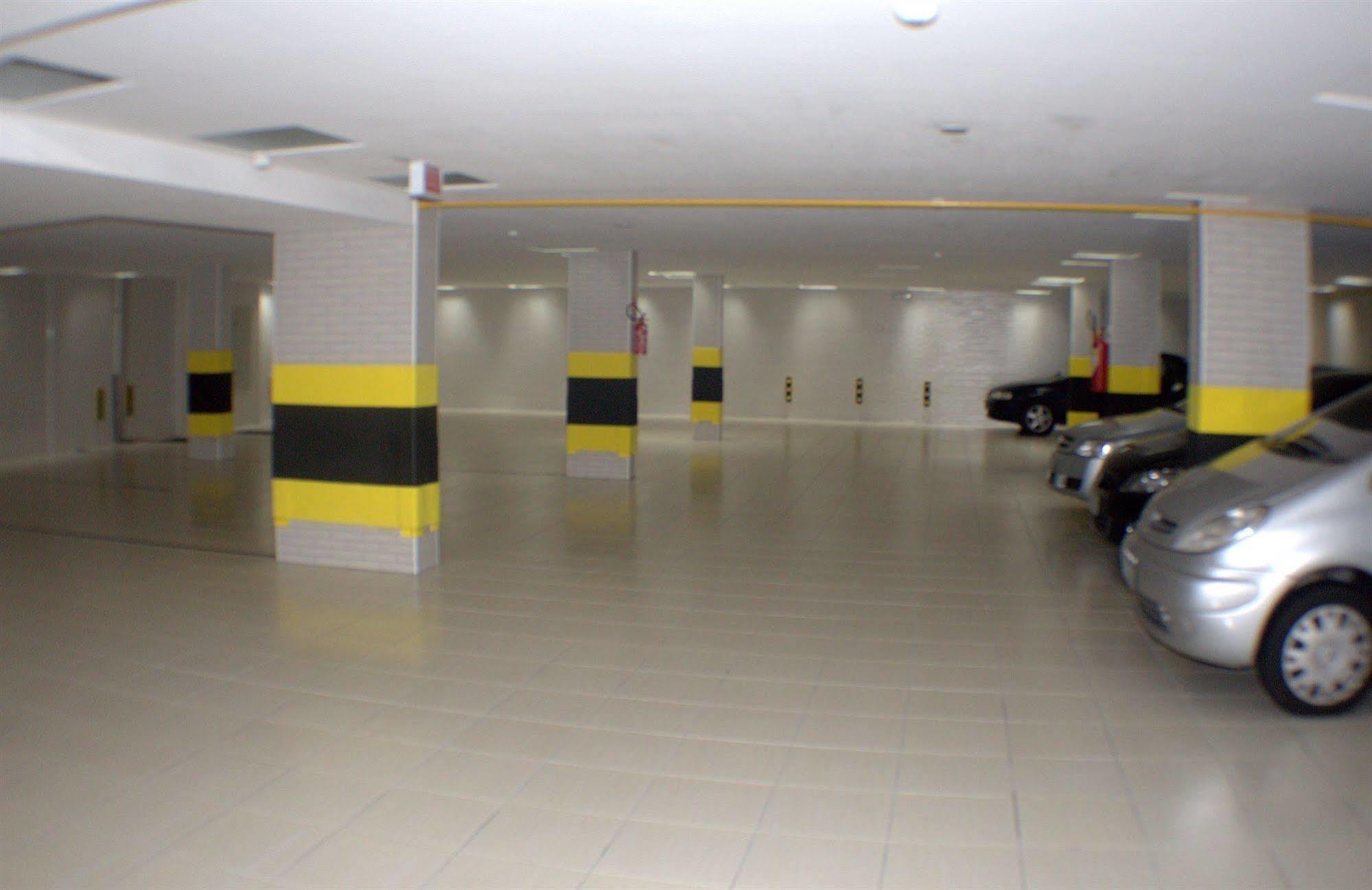 קוריטיבה Hotel Confiance Batel מראה חיצוני תמונה